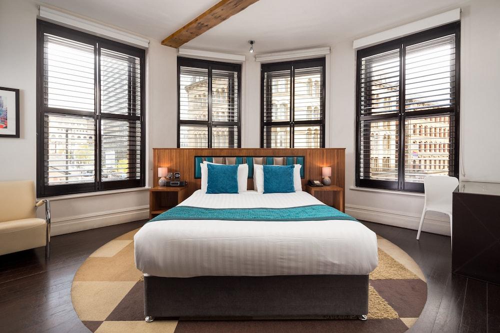 Roomzzz Manchester City Exteriör bild