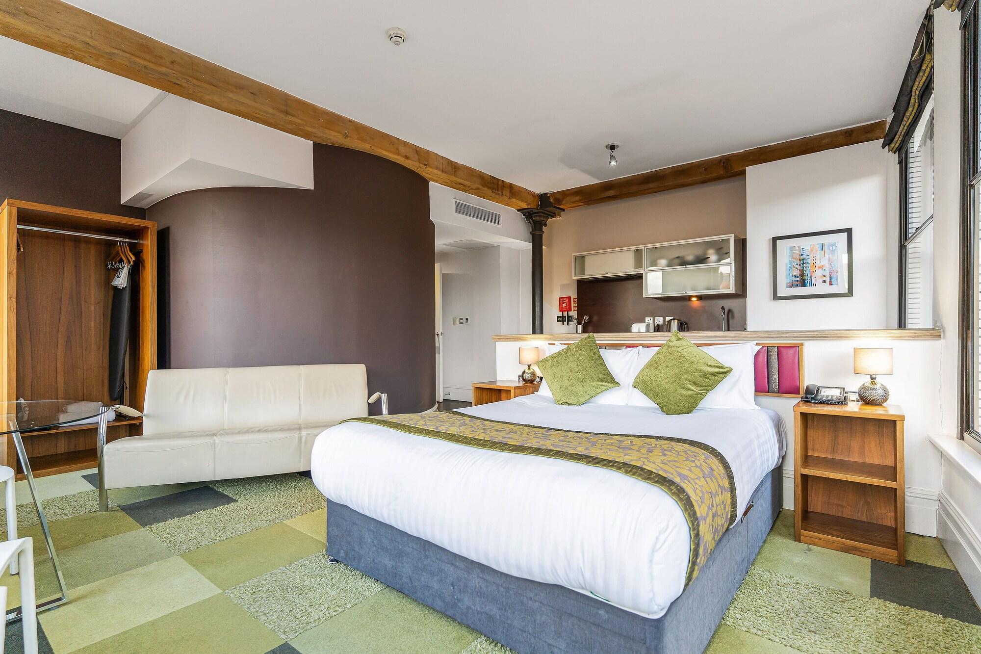 Roomzzz Manchester City Exteriör bild